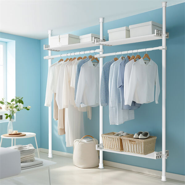 Erstellung einer aufgeräumten Garderobe mit einem Einbauschrank