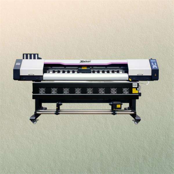 Innovative features and cutting-edge technology in our wide format printers
