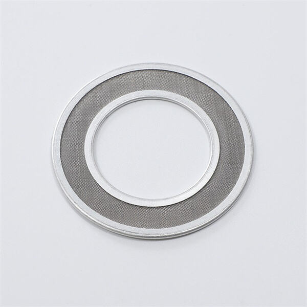 Stainless Woven Wire Mesh in Industry and Manufacturing