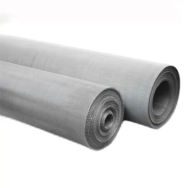 Steel mesh rolls for DIY enthusiasts looking to enhance their projects
