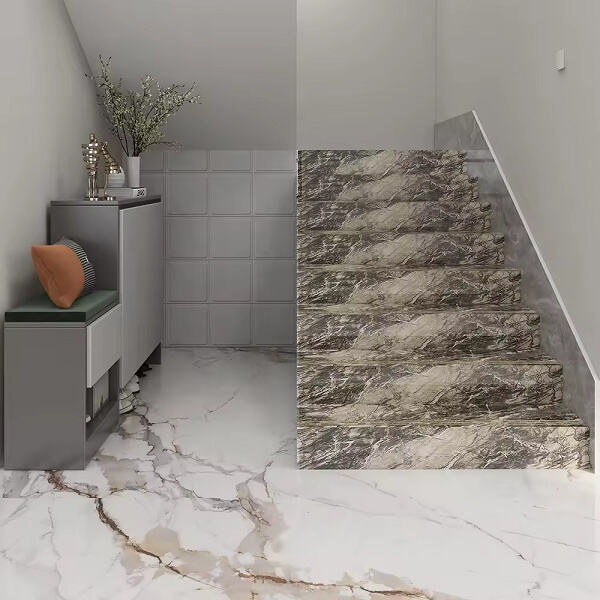 ¿Cómo utilizar peldaños de escalera decorativos en interiores?