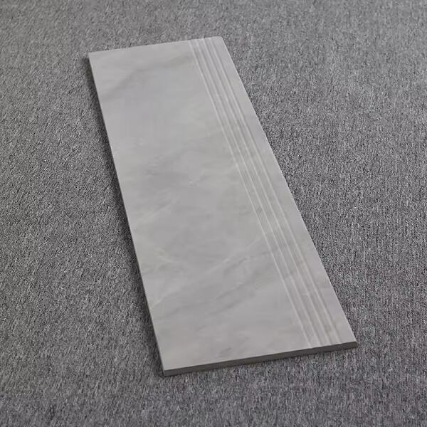 Rendre vos escaliers sûrs et anti-dérapants avec le ComposiGrip Stair Tread