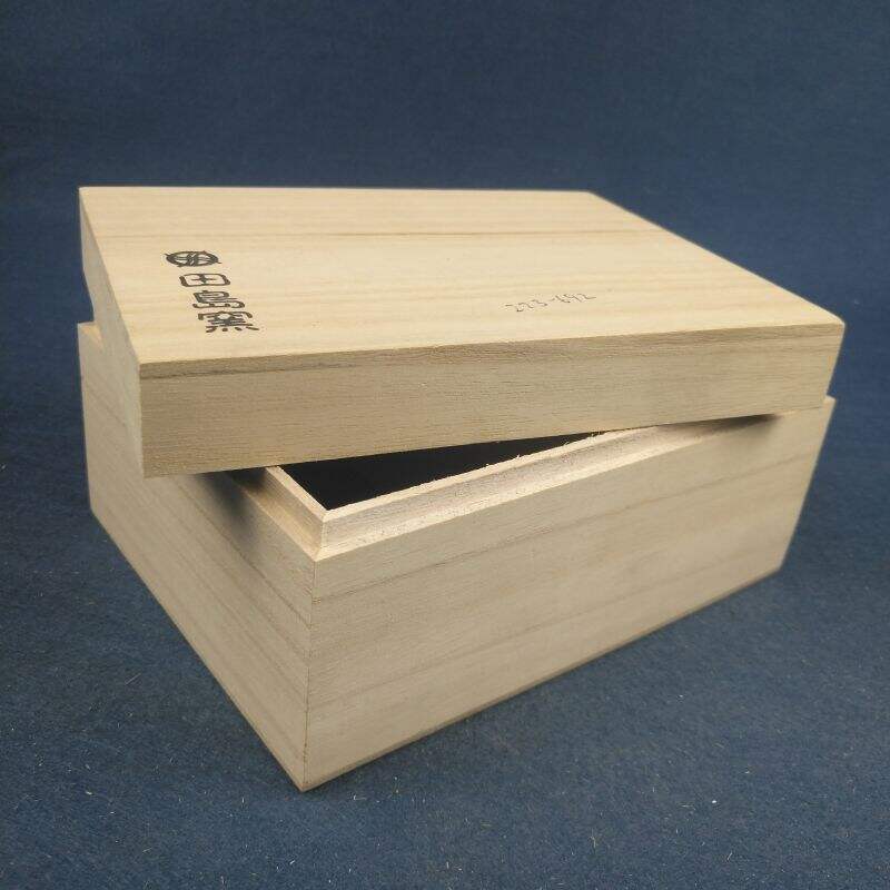 boîte en bois de paulownia rectangulaire simple et personnalisée avec couvercle