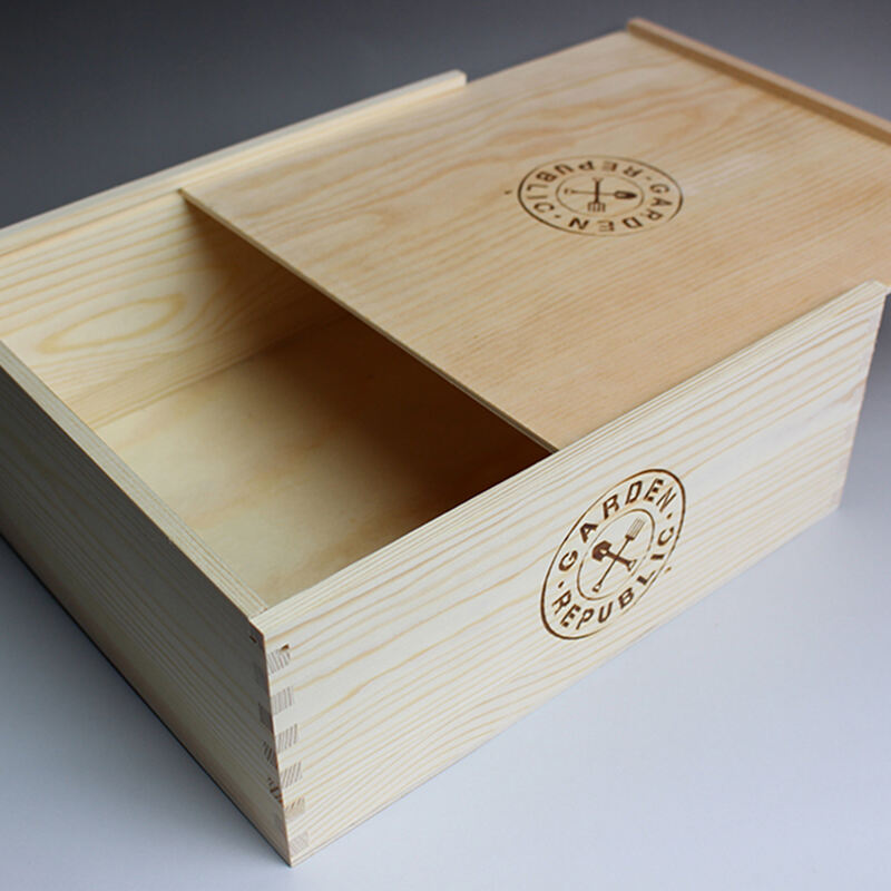 hot stamp pine wood cutlery box for gift storage packaging with slided top lid