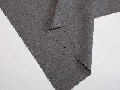 How Pants Fabric Improves Performance in Active and Outdoor Use