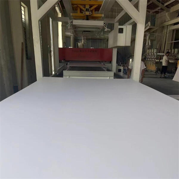 استفاده از تخته پلاستیکی PVC