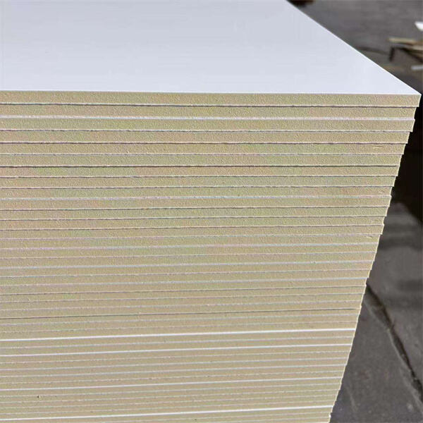 Wartungsfreie Vorteile des PVC-Laminierten Deckenbretts