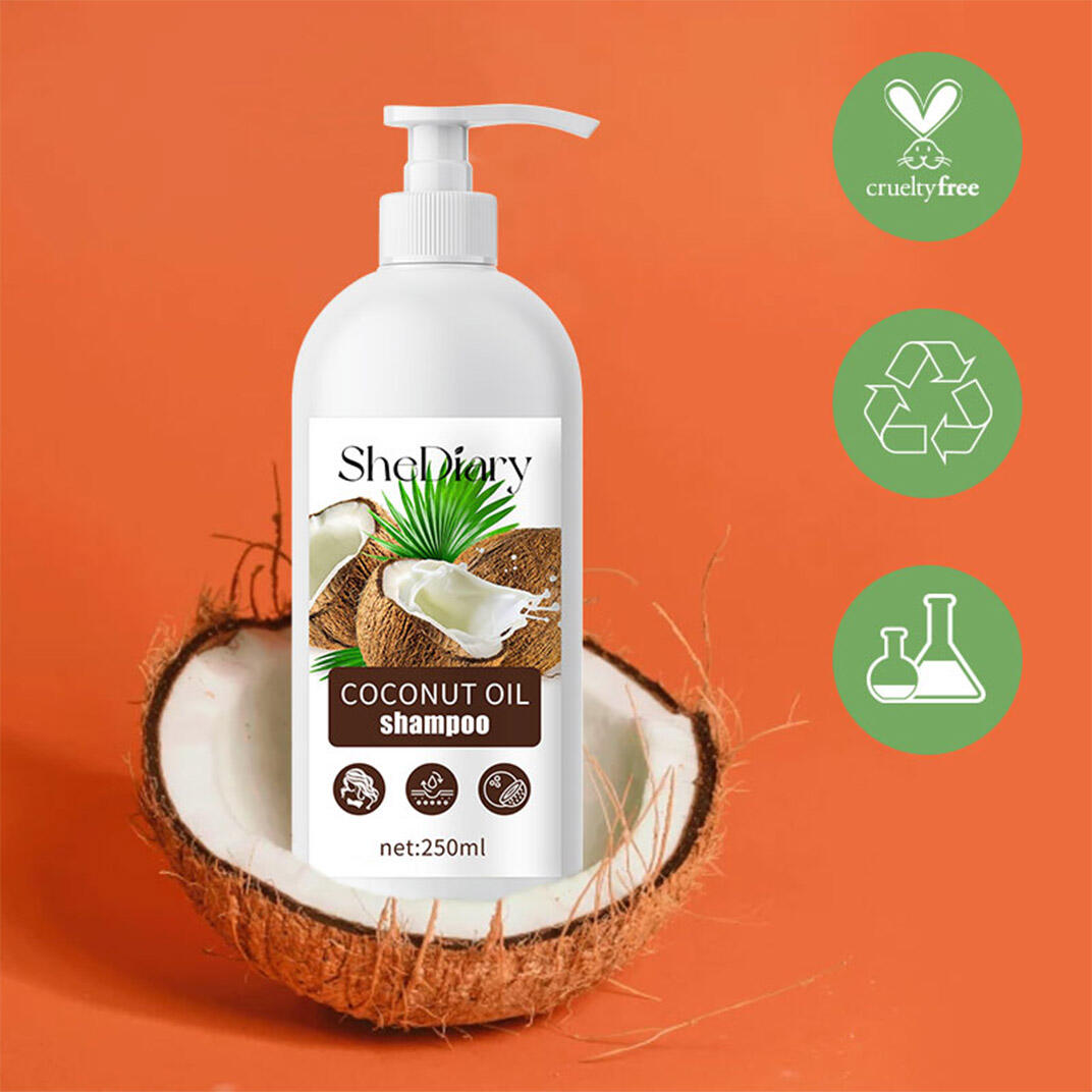 Champú y acondicionador para el cabello con aceite de coco.