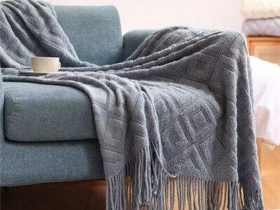 The Role of Acrylic Blanket in Emergency Relief Supplies