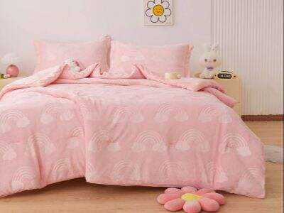 Stay Comfy and Chic with Our Quilted Comforter Set