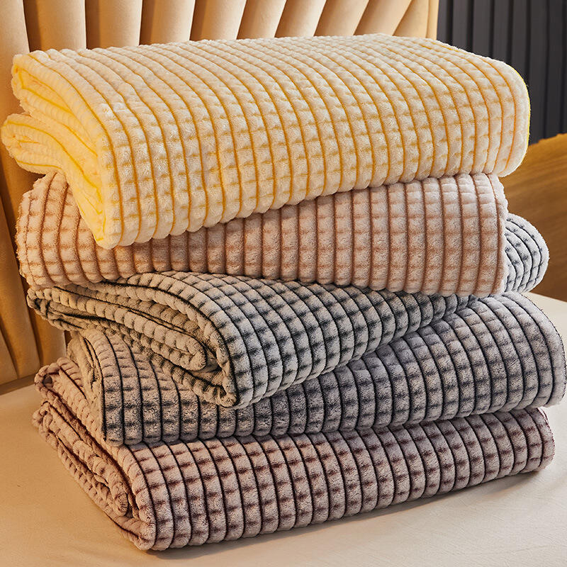 Aoyatex Stripes Small Square Flannel Fleece Blanket Solid Baby Blanket Super Soft Luxury Blanket manufacture