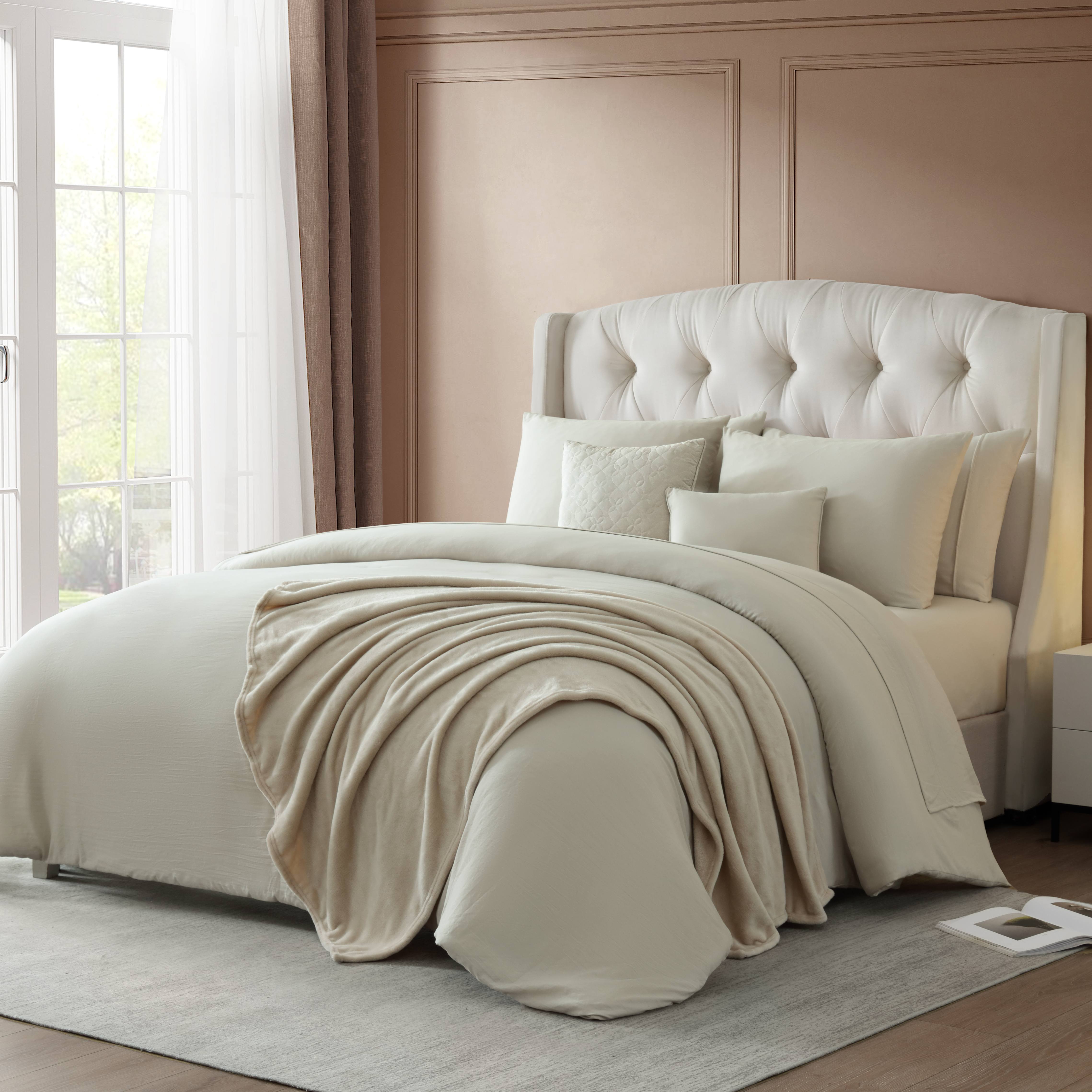 High Quality 10pc Solid Super Soft Comforter Set Garment Wash Bedding Set supplier