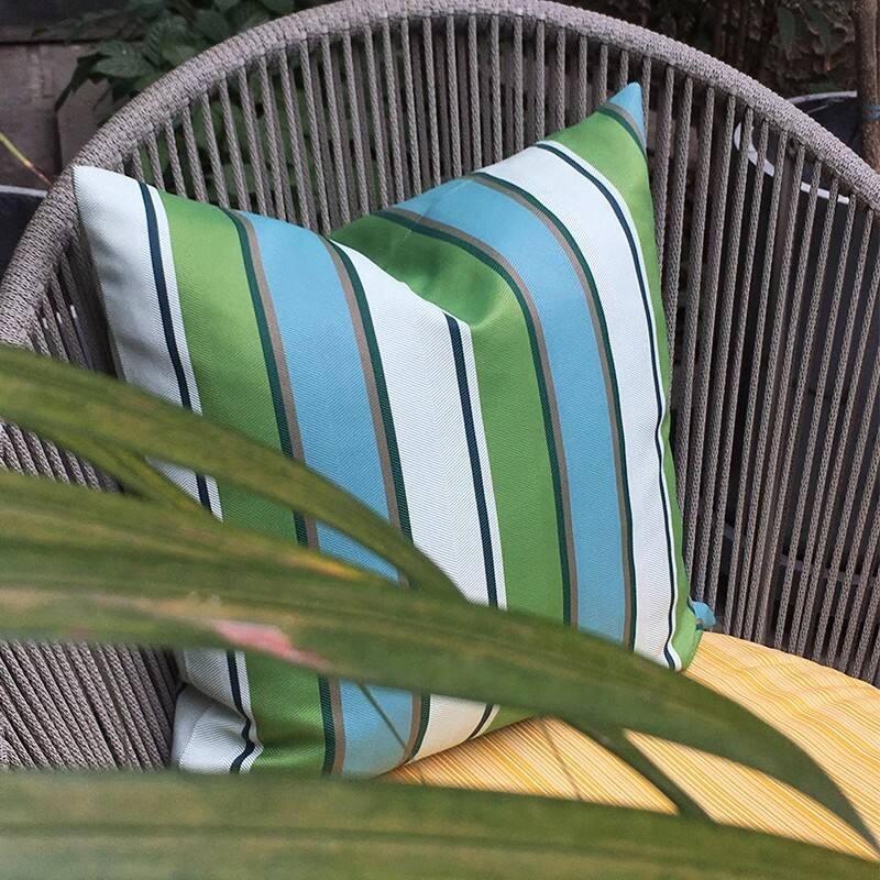 Aoyatex high quality wholesale outdoor cushion garden balcony waterproof cushion cover pillows outdoor accessories details