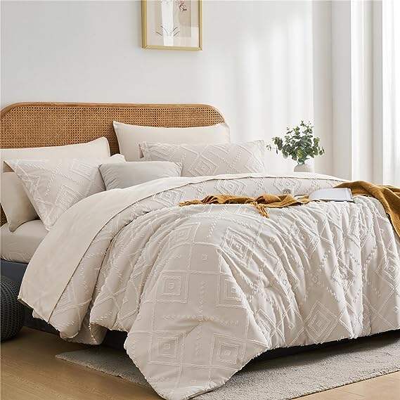 Tufted King Size Comforter Set 7 Piece Bed in a Bag, Shabby Chic Boho Comforter and Sheet Set details