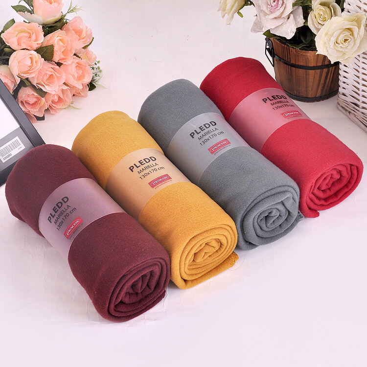 Aoyatex Promotion Blanket Solid Comfortable Polar Fleece Blanket factory