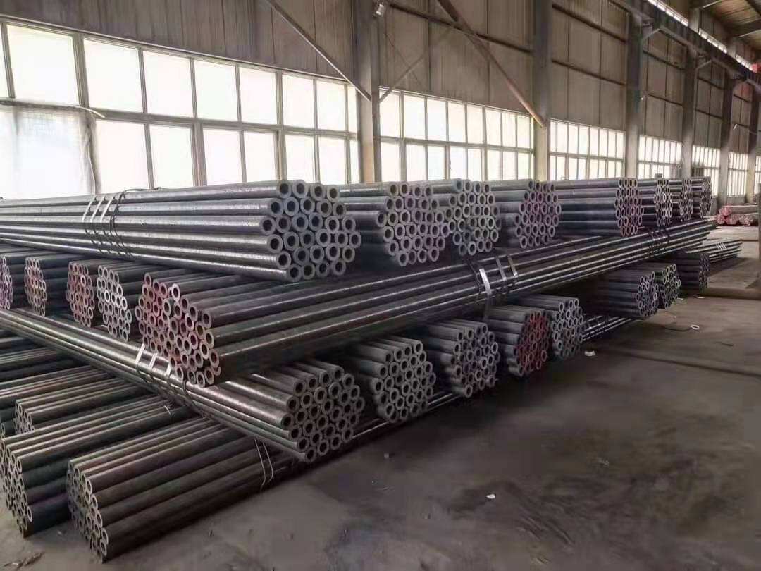 Api 5L Spiral Steel Tube Astm A252 Ssaw Carbon Welded Alloy Pipe Large Diameter Structure Steel Pipeline supplier