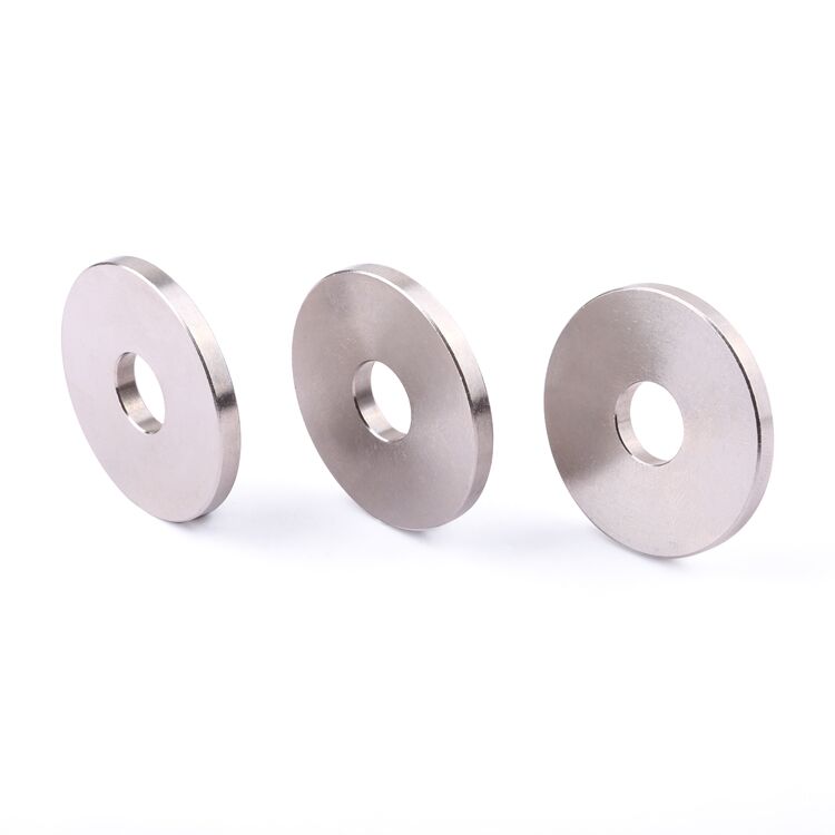 Factory direct sales DIN9021 round metal washers plain penny ring stainless steel flat washer manufacture