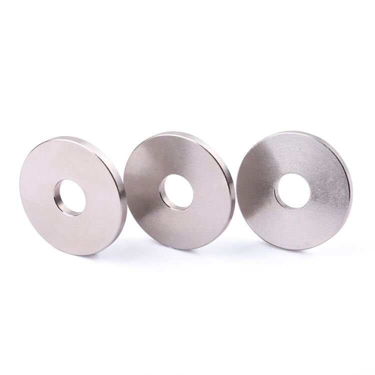 Factory direct sales DIN9021 round metal washers plain penny ring stainless steel flat washer manufacture