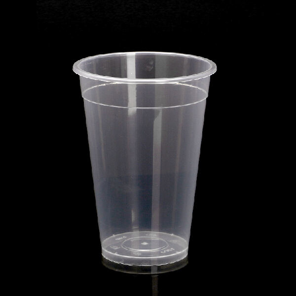 Get Your Daily Water Intake with Our 32 oz Clear Cup!