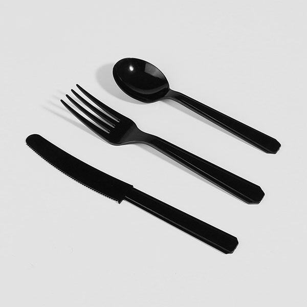 The health effects of using plastic utensils