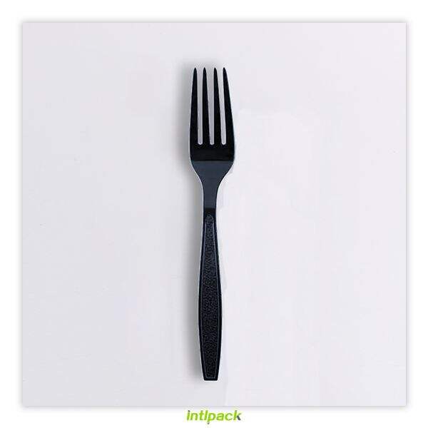 The disposable cutlery industry and its effect on the plane