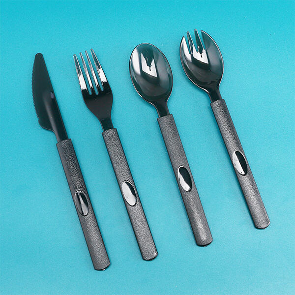 The Ideal Cutlery for On-the-Go Dining