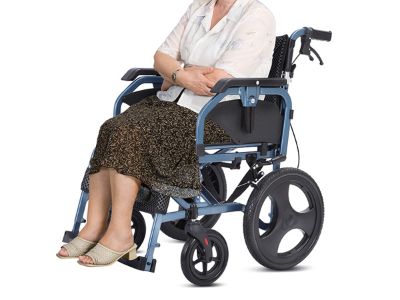 B2B Guide: Choose Medical vs Home Electric Wheelchairs Globally
