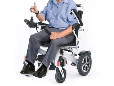 Cât costă un scaun cu rotile electric