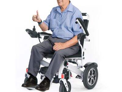 Cum ajută un scaun cu rotile mobilitatea
