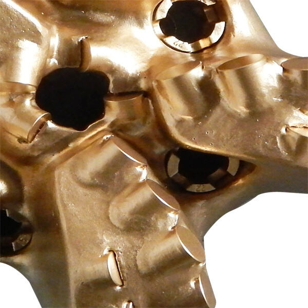 Technologie de pointe pour un forage précis dans les espaces restreints