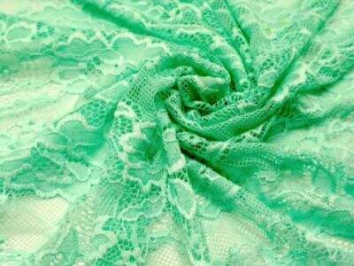 How to choose the lace cloth fabric manufacturer