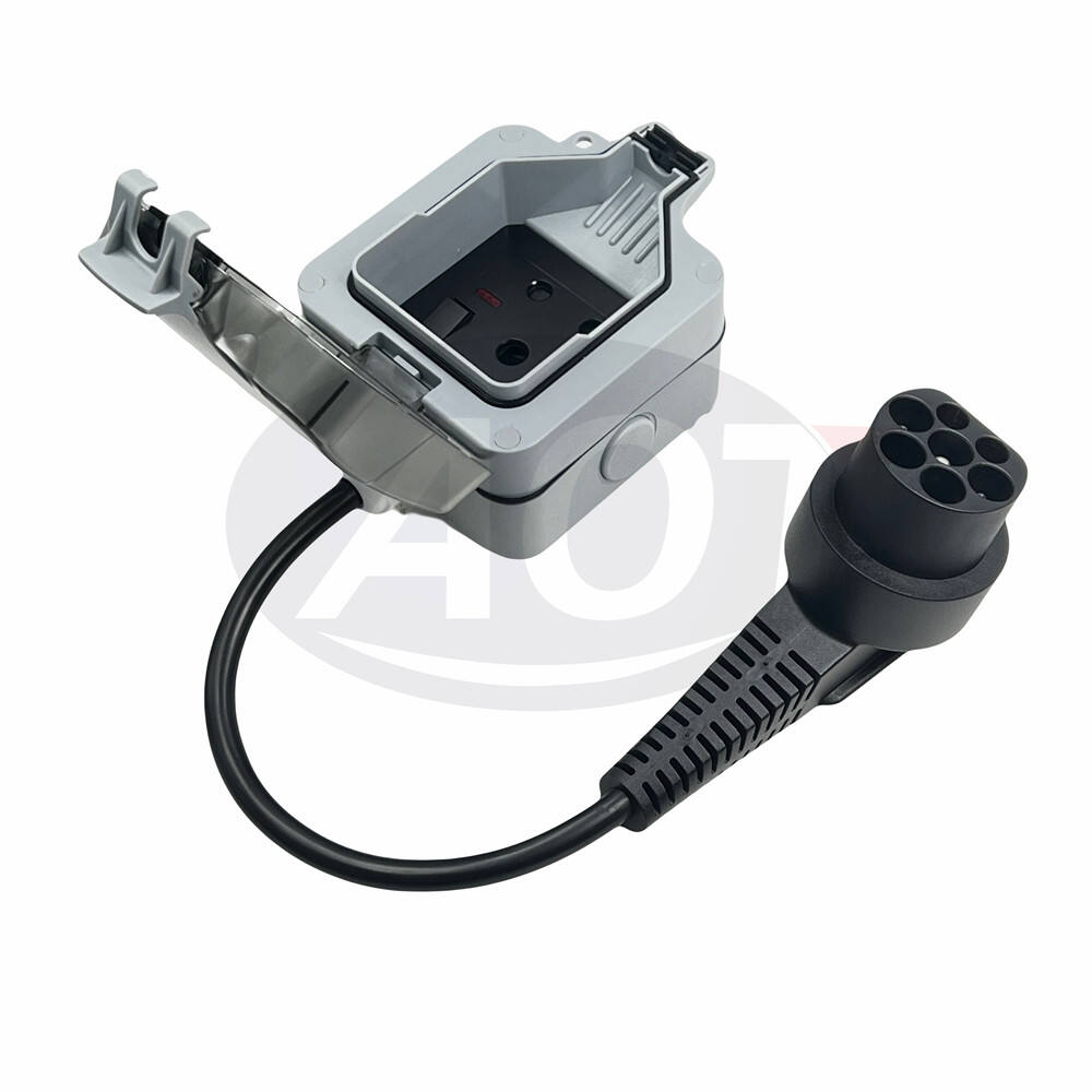 AOTAI EV charger adapter Type 2 male 16A 1 phase - 1 Type M South Africa socket 0,5M charger cable factory