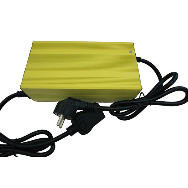 Không bao giờ phải lo lắng về việc hết pin với bộ sạc pin 48v cho xe scooter điện của bạn.