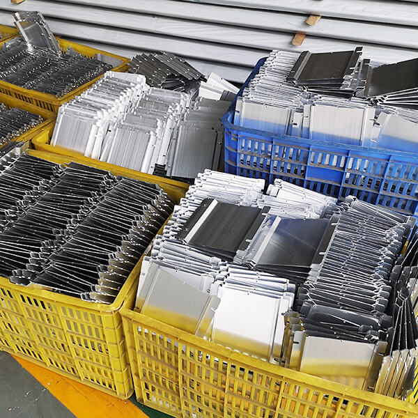 Designing Custom Extruded Aluminum Enclosures for Electronics