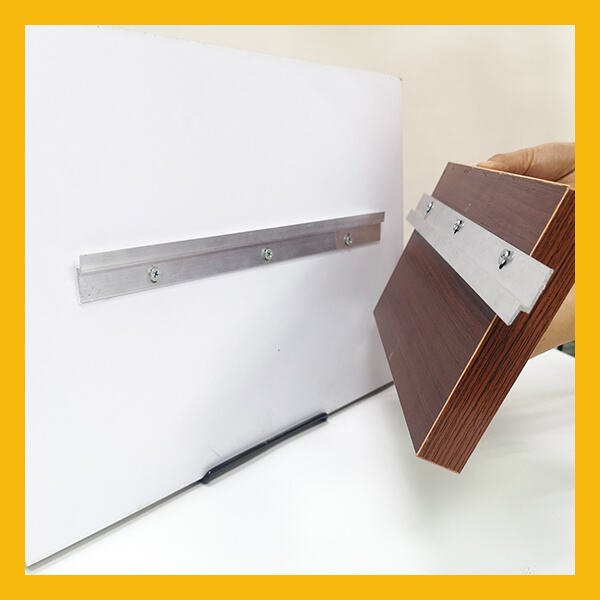 Versatile and Strong Mounting Solution with Glass Z Clips