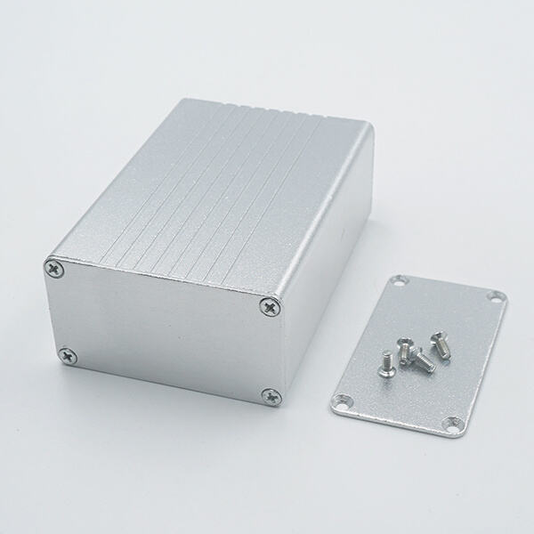 De praktiska användningarna av aluminiumsextrusionsskåp