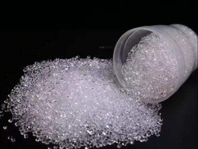 Ten high temperature resistant plastic particles