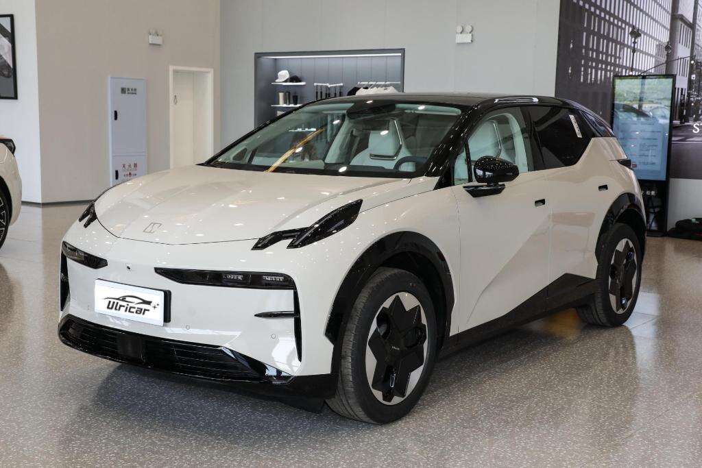 How to choose the best electric automobiles Manufacturer in Poland?