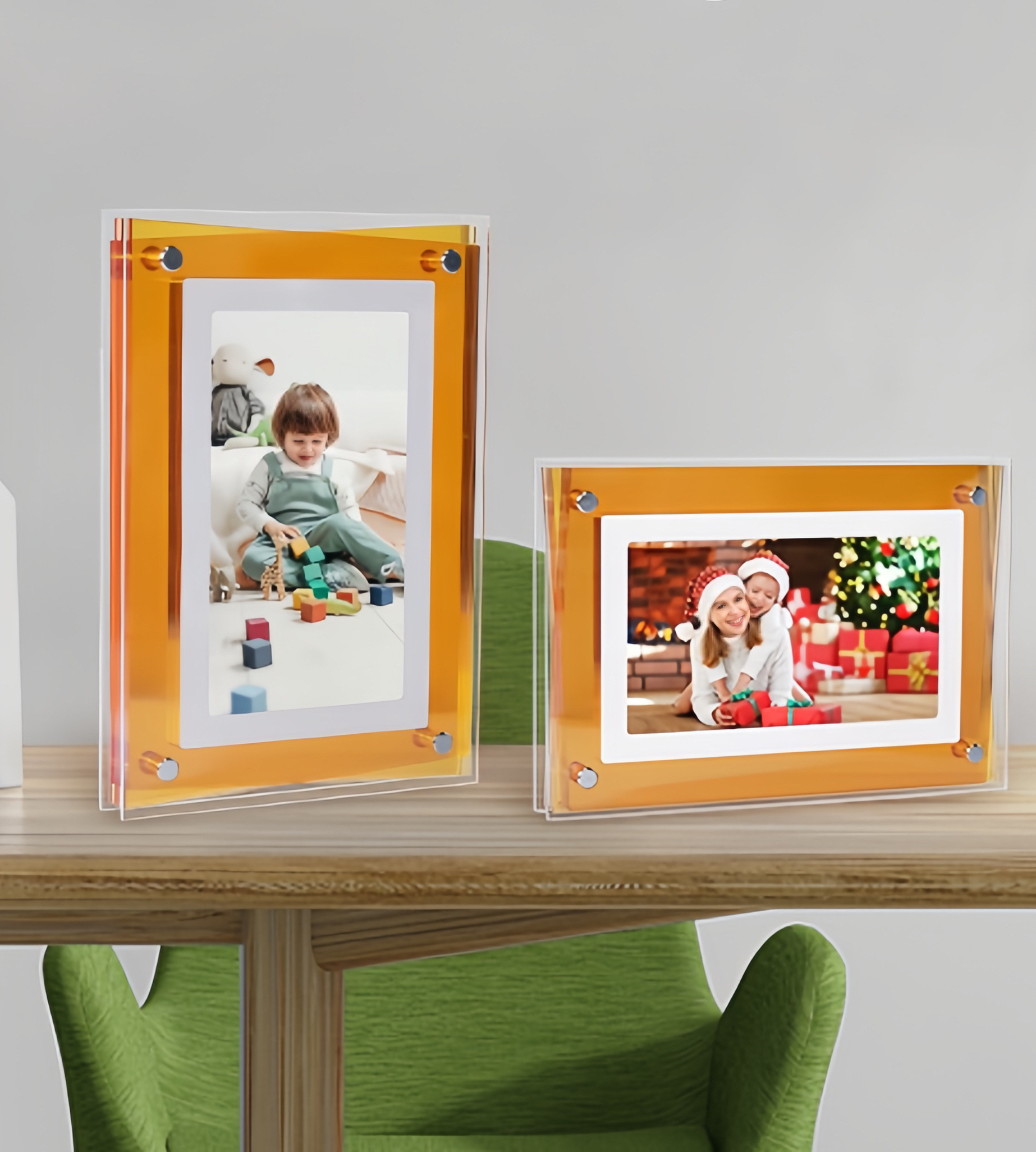 Indulge the Elegance of Valsen Technologs’ Acrylic Digital Frames