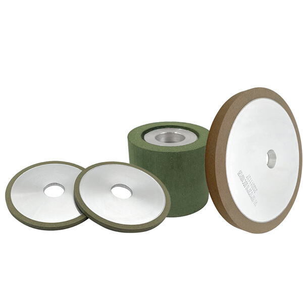 Achieve razor-sharp edges with the power of water