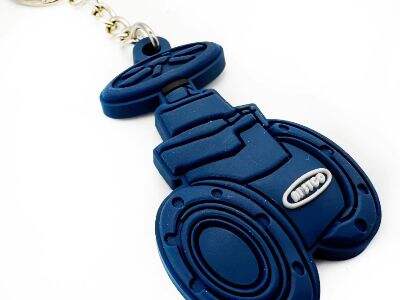 Top Silicone Key Ring Trends for 2025: Colors, Shapes & Custom Text