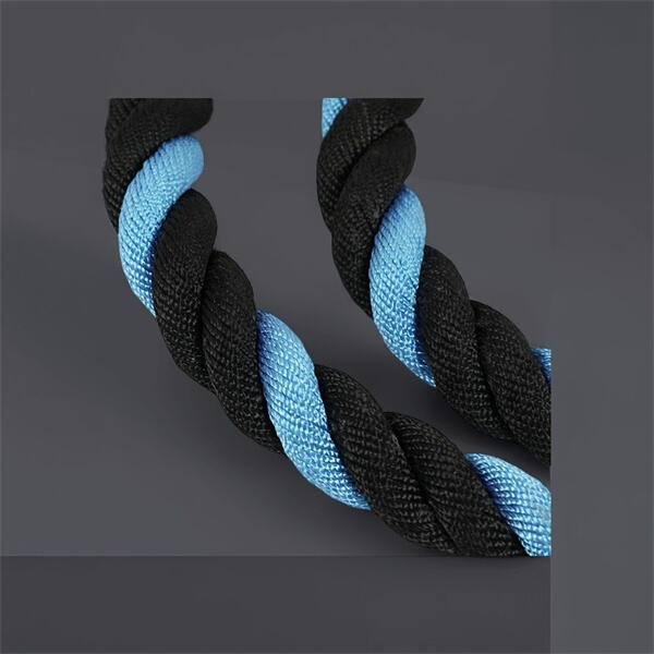 Najlepsze ćwiczenia z battle rope dla treningów w domu