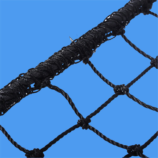 Create a safe barrier for your pool with a quality mesh netting fence