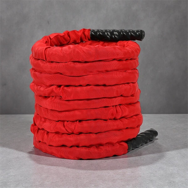 Dayanıklılığını artır ve yağ yakmak için battle ropes kullan.