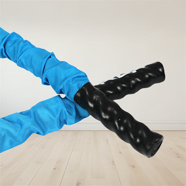 Take your fitness routine to the next level with a 38mm battle rope