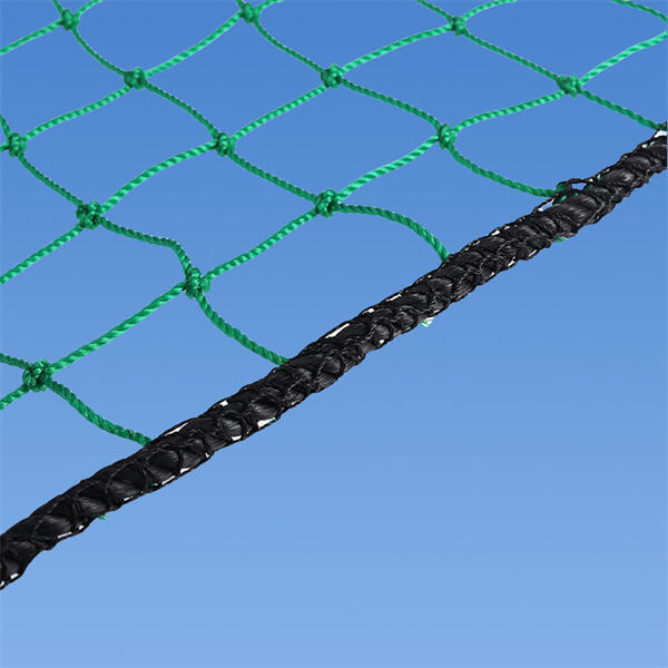Snadná instalace a nízká údržba pro vaše sportovní síťové zábradlí.