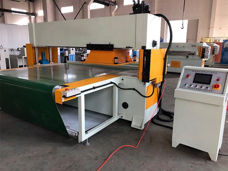 Automatic Hydraulic Travel Head Cutting Machine manufacture