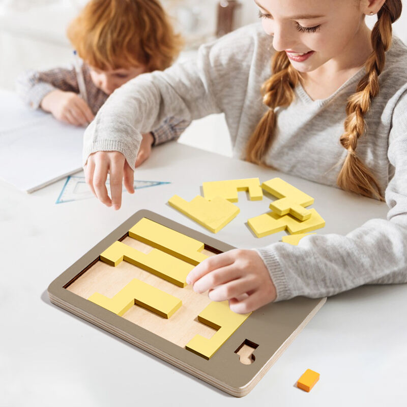 Puzzle Asah Otak Geometris Kayu Hadiah Ulang Tahun Mainan Montessori Papan Puzzle Jigsaw Kayu untuk Pendidikan Prasekolah pemasok