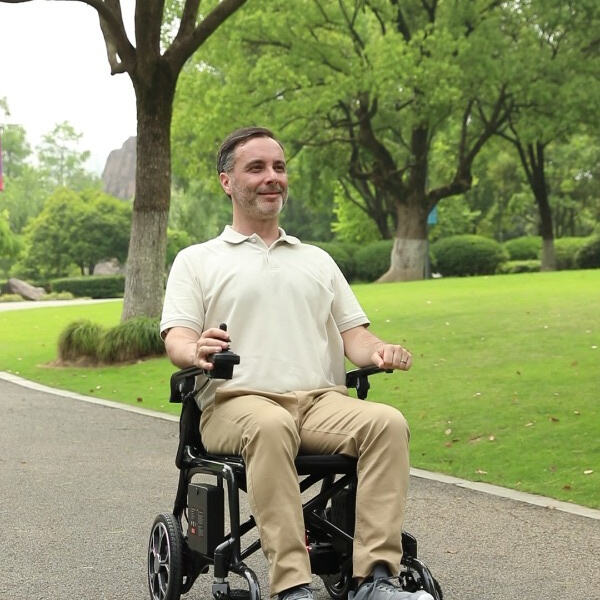 How to Utilize Electric Fold Up Wheelchairs?