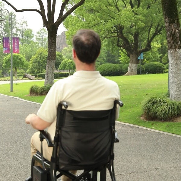 الابتكارات في الكراسي الكهربائية المتنقلة